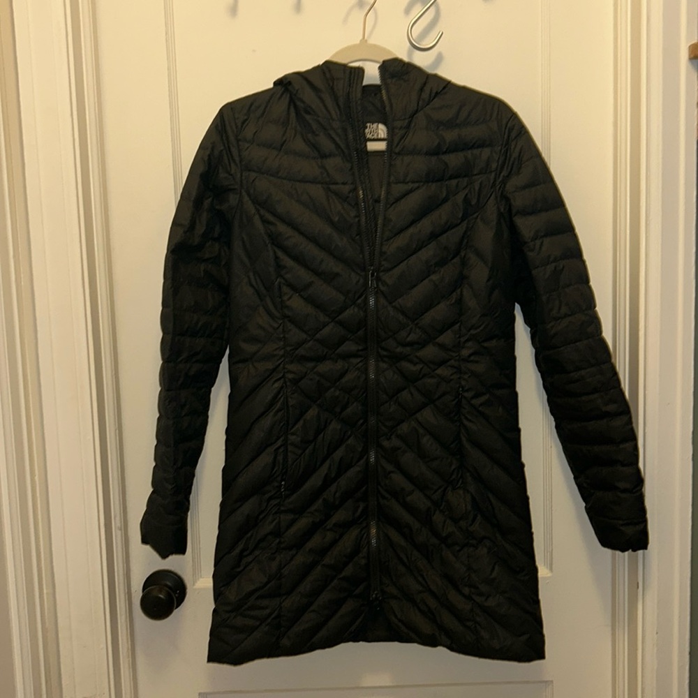 The North Face 700 Down Women’s Size Small Black Parka